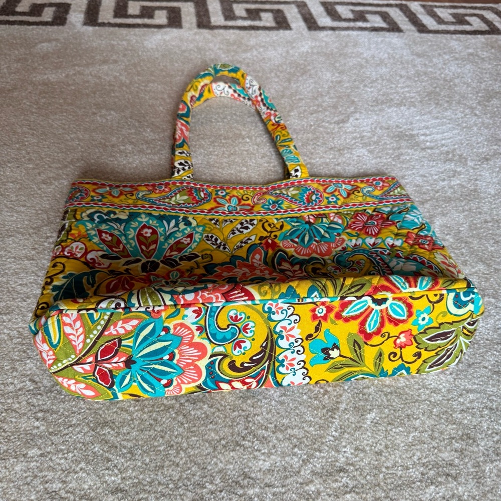 Vera Bradley Tote - Picture 8 of 10
